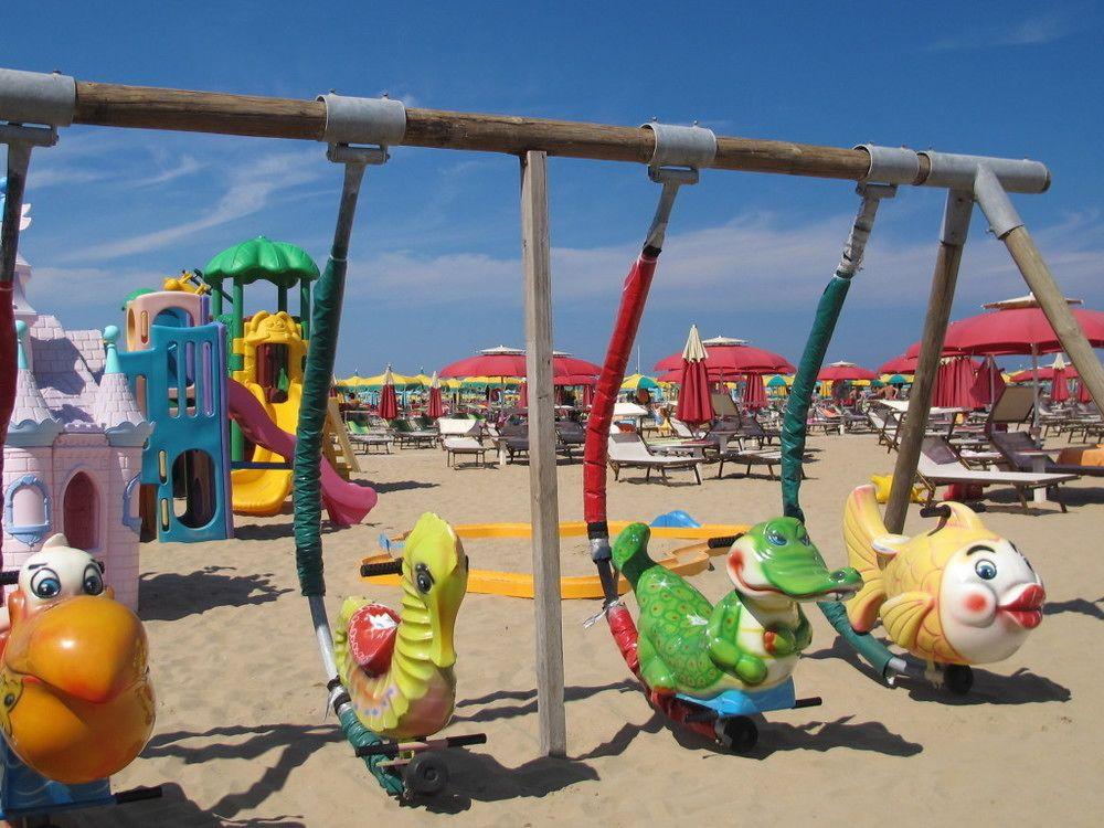 Hotel Petrarca Rimini Dış mekan fotoğraf