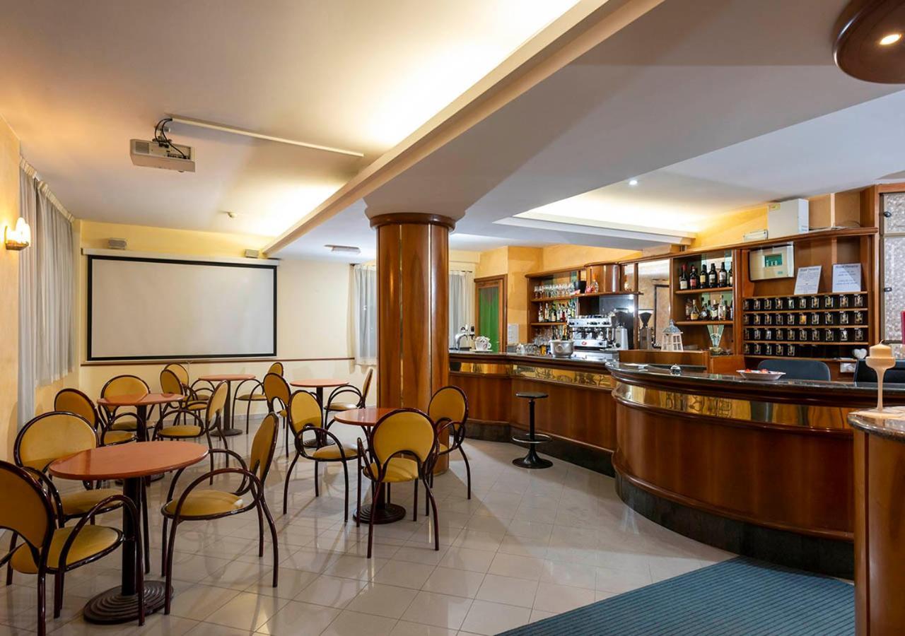 Hotel Petrarca Rimini Dış mekan fotoğraf