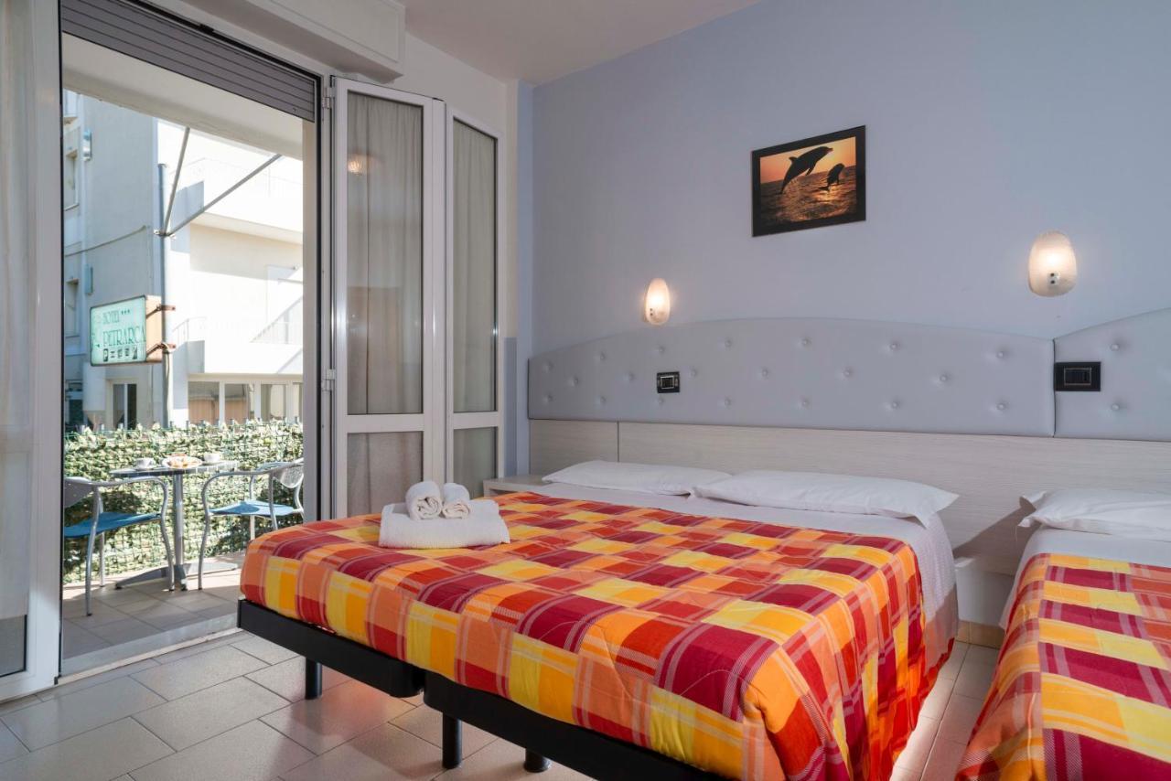 Hotel Petrarca Rimini Dış mekan fotoğraf